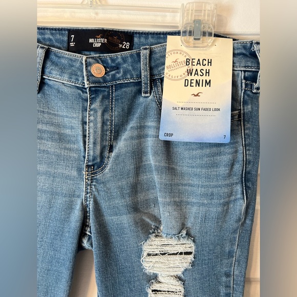 Hollister Cropped Jeans - Picture 3 of 6